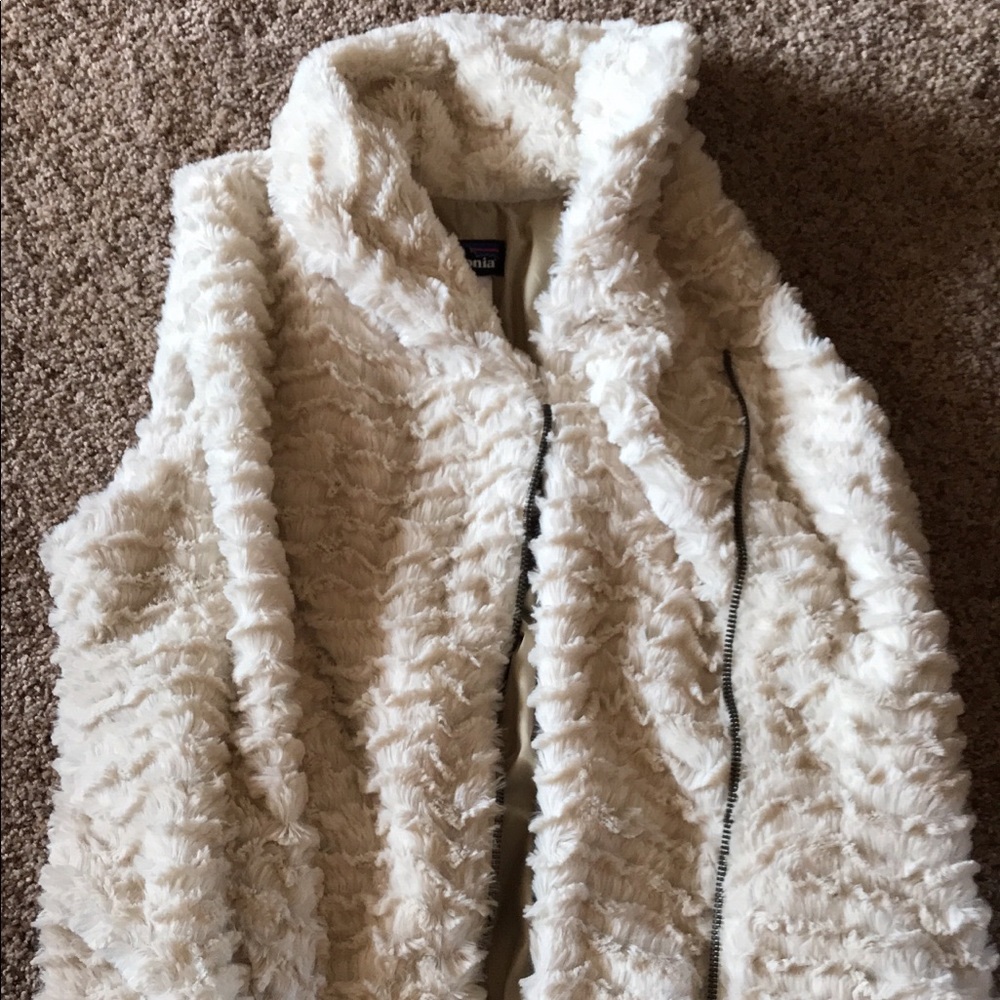 Patagonia fur vest